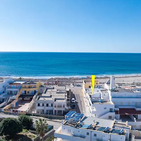 Appartamento Fronte Mare Con Vista Mare Torre Mozza