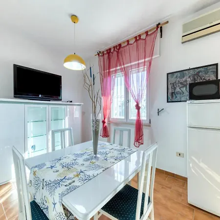 Fronte Mare Con Vista Mare Apartment