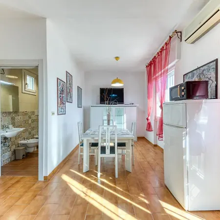 Fronte Mare Con Vista Mare Apartment